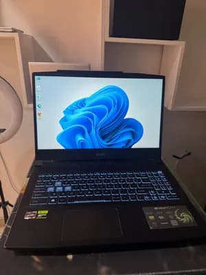 MSI BRAVO 15 16GB/512GB