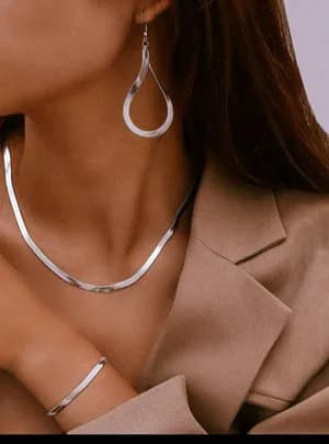 Fashionable Nacklace