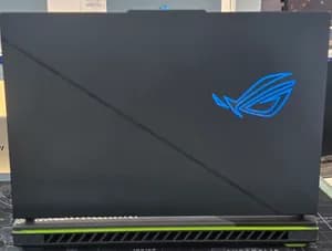 Asus Rog Strix 1TB SSD 16GB DDR5 15.6