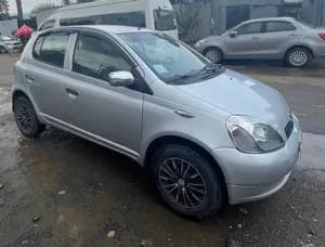 Toyota Vitz 2000/7