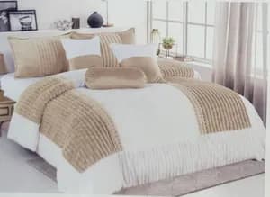 Seven Comforter Set