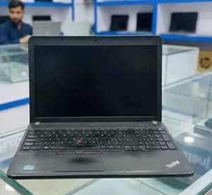 Lenovo i7 15.6 inch 4GB RAM 500GB HDD