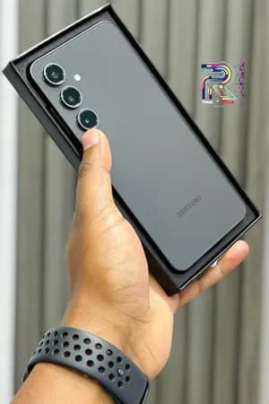 Samsung Galaxy S24 FE 128GB Brand New