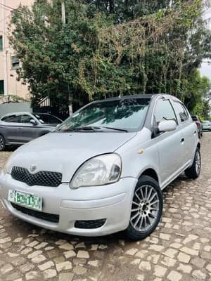 Toyota Vitz 2003