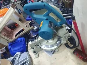orgnal Makita metre saw machine 1650W