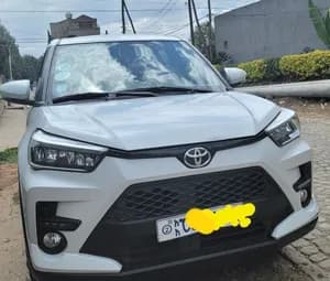 Toyota Raize 2022 1.2 C.C