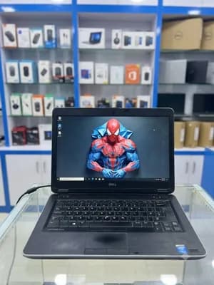 Dell 14\" 500GB 8GB