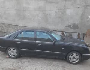 Mercedes Benz E200 1998