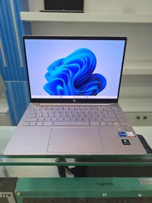 Hp pavilion Puls Laptop 14-eh1xxx