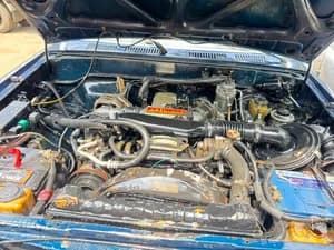 Toyota HILUX Surf 1992/2 2400cc