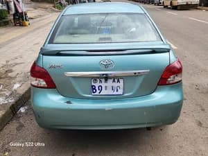 Toyota Yaris Belta 1000 CC 2008