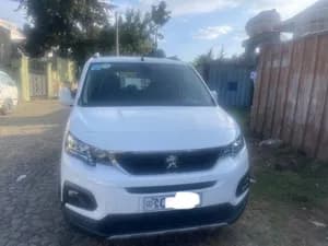 Peugeot Rifter 2019 1.6L
