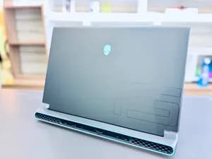Alienware M15 QHD+ 144Hz