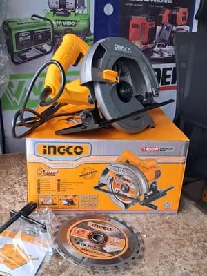 Ingco 1400W Generator