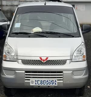 Wuling Rongguang-Cargo Van 2023 1.5 L 4-Cylinder