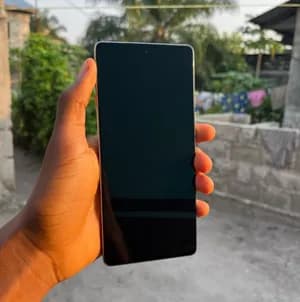 Tecno camon 40