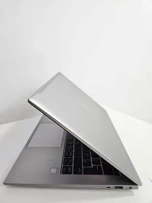 HP ZBOOK Firefly 14 G10 Mobile Workstation Pc