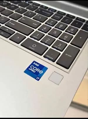 Hp elitebook 830 G8 512GB 16GB